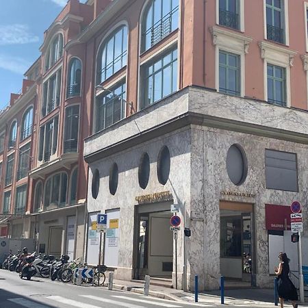 Gustave 2 Apartment Nisa Exterior foto